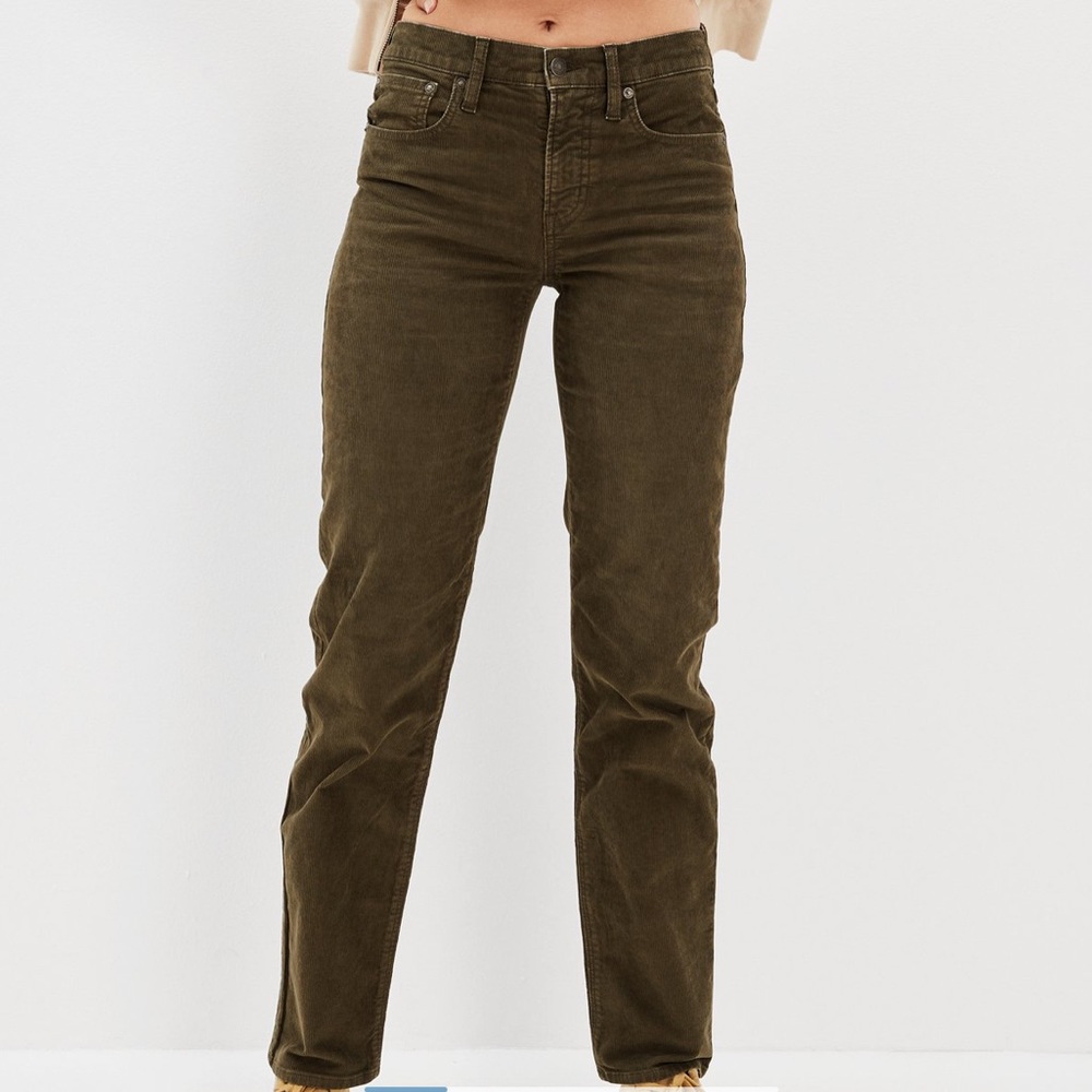 American Eagle stretch corduroy 90’s straight pant